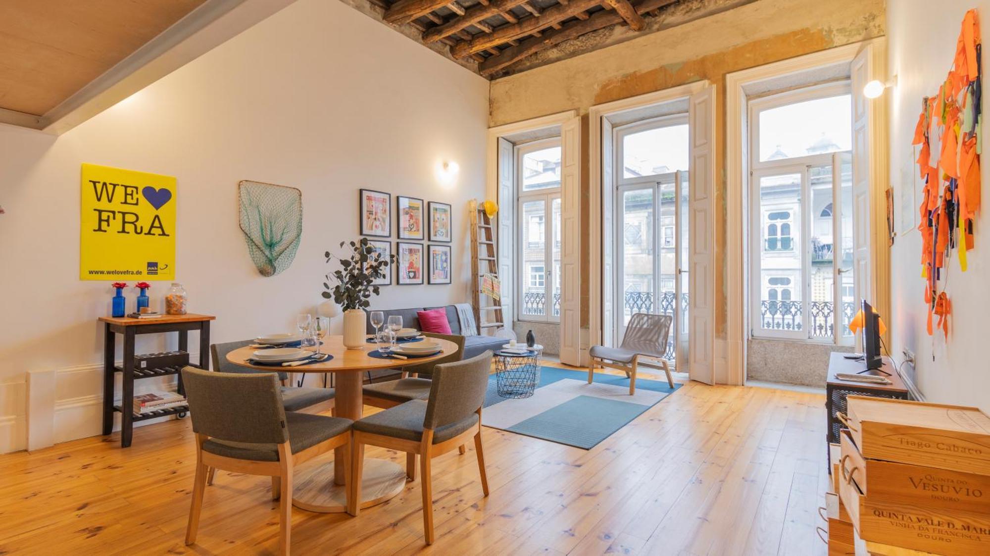 Eccentric Mouzinho Mezzanine By Lovelystay Porto Exterior foto