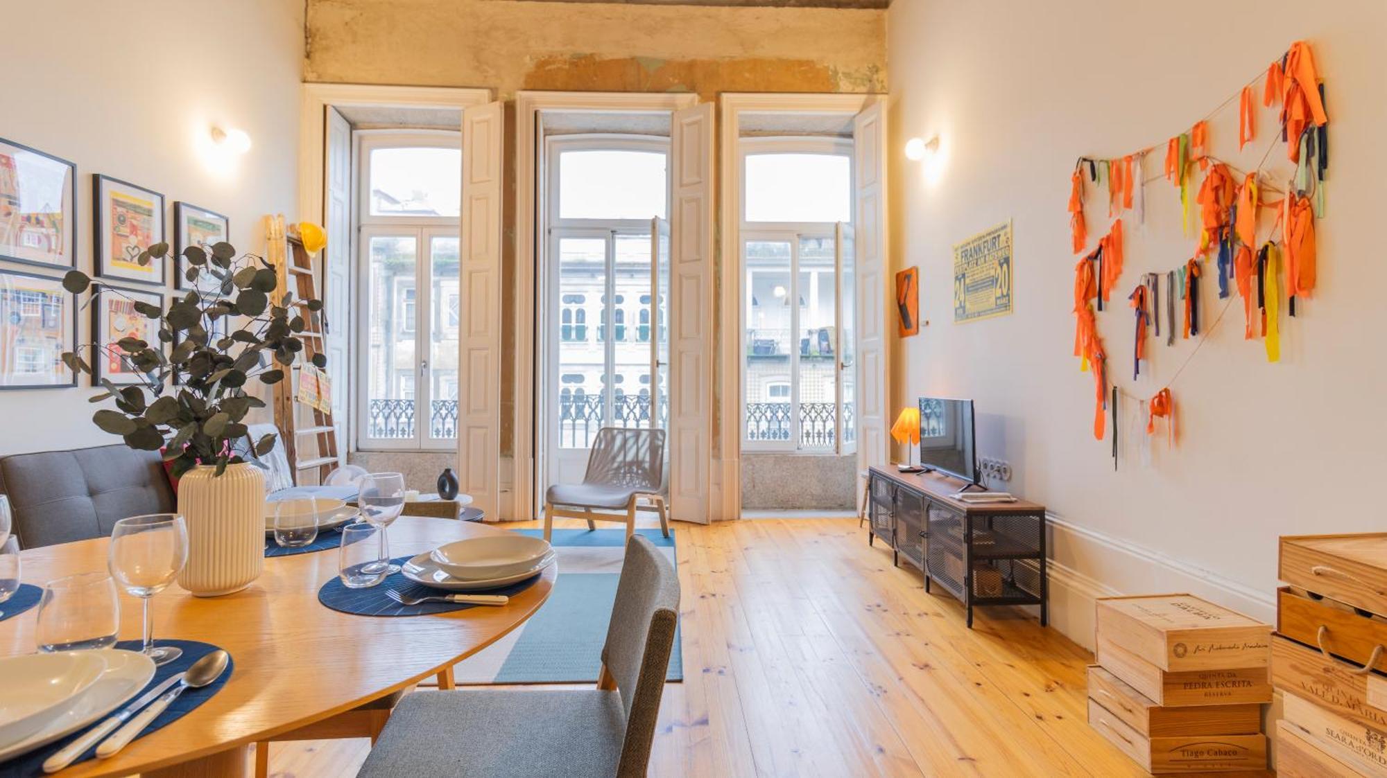 Eccentric Mouzinho Mezzanine By Lovelystay Porto Exterior foto