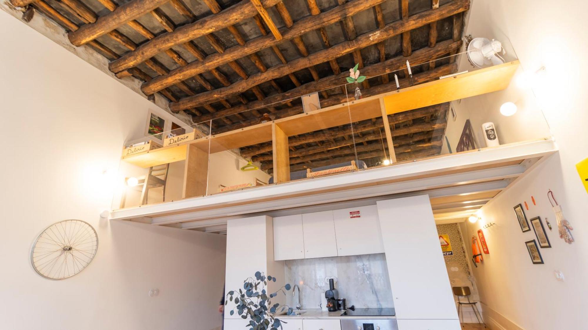 Eccentric Mouzinho Mezzanine By Lovelystay Porto Exterior foto