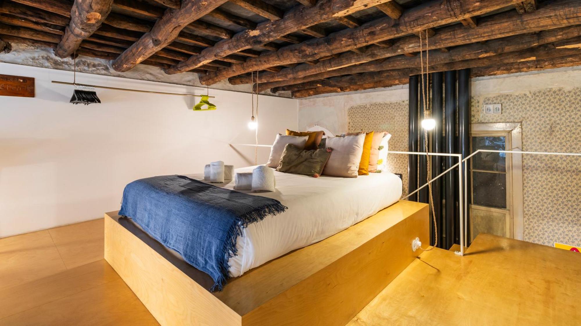 Eccentric Mouzinho Mezzanine By Lovelystay Porto Exterior foto