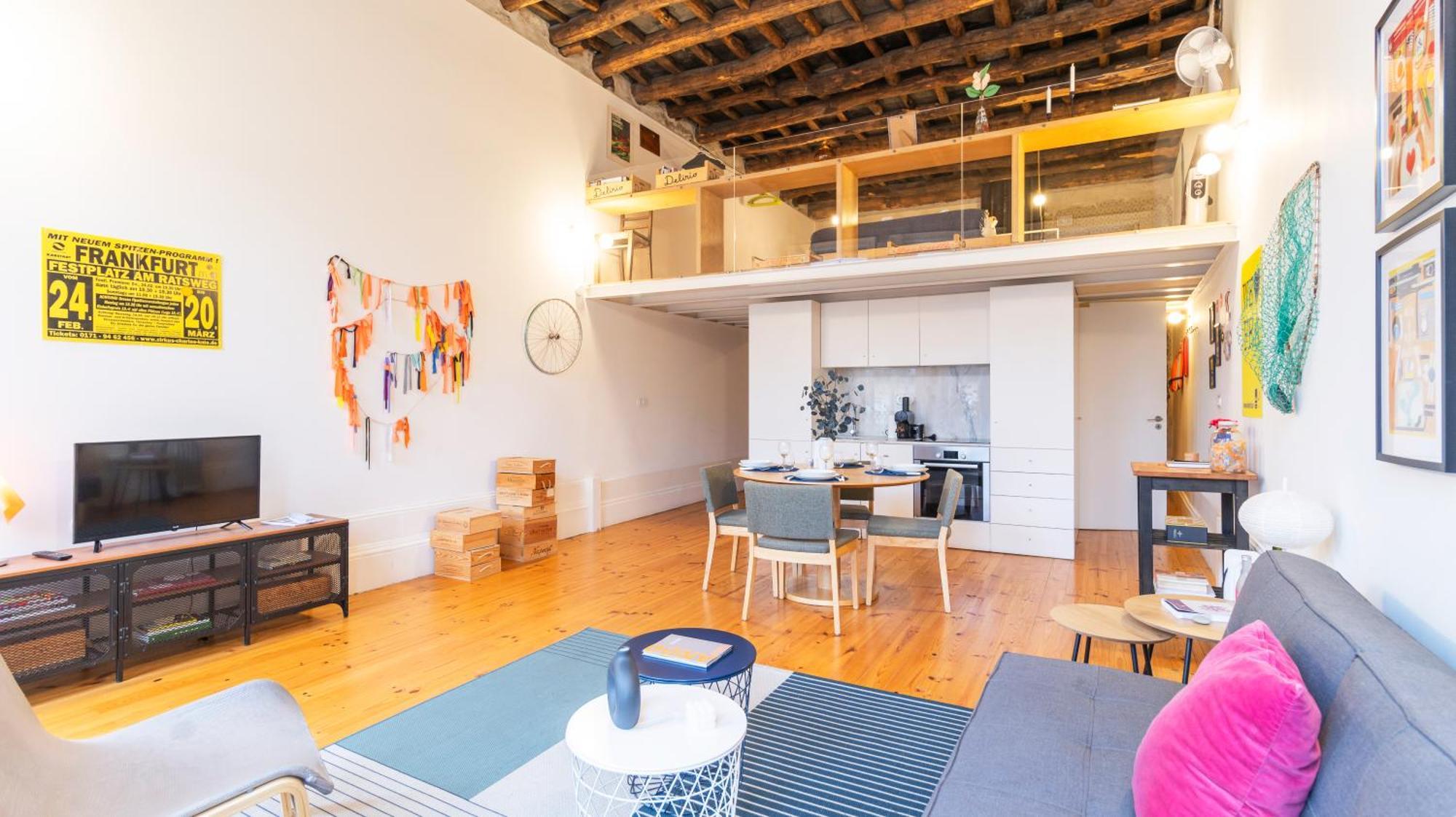 Eccentric Mouzinho Mezzanine By Lovelystay Porto Exterior foto